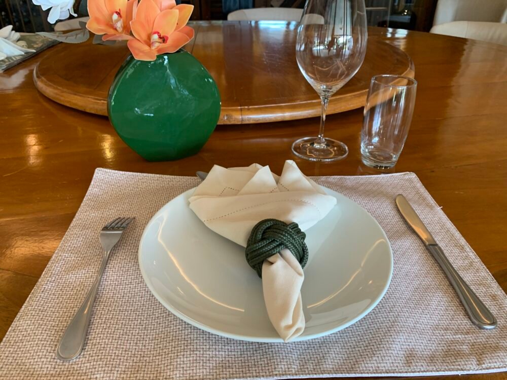 LUGAR DE MESA NUDE VERDE SALVIA