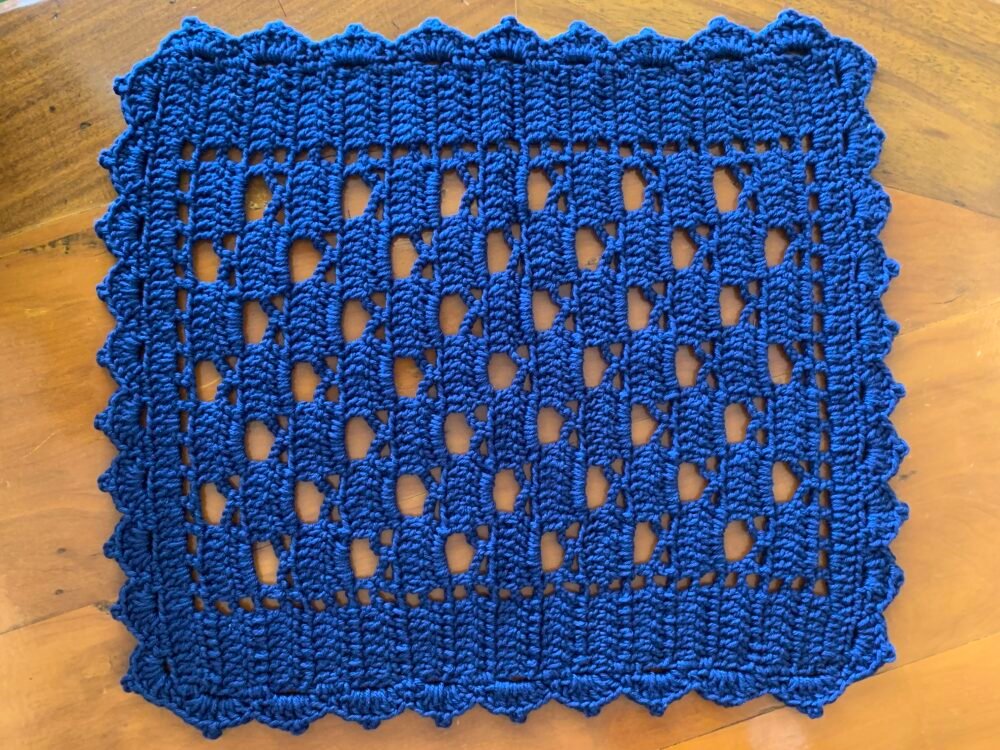 KIT PROMOCIONAL - 10 LUGARES DE MESA DE CROCHÊ- AZUL MARINHO